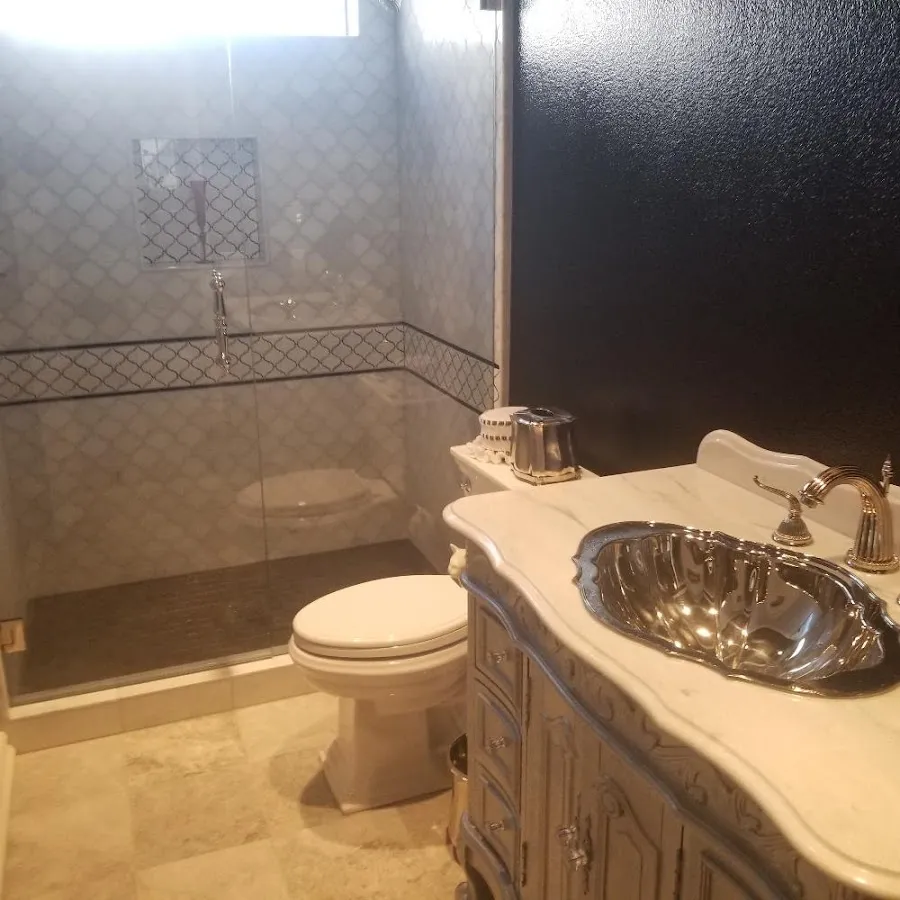 Professional plumbing work and bathroom remodeling in Clyde